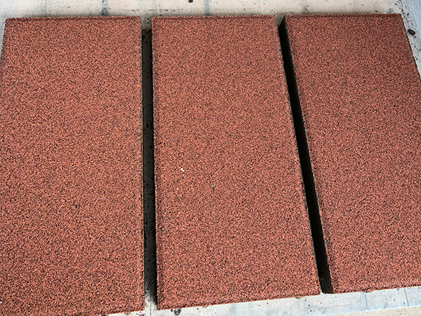 復(fù)合砂基透水磚